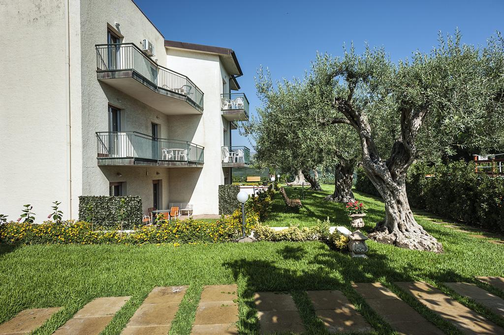 Villa Collina Giardini Naxos Ngoại thất bức ảnh
