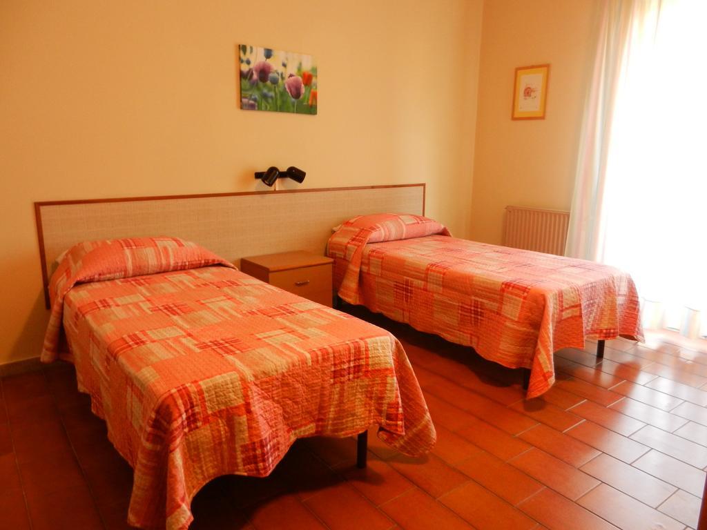 Villa Collina Giardini Naxos Phòng bức ảnh