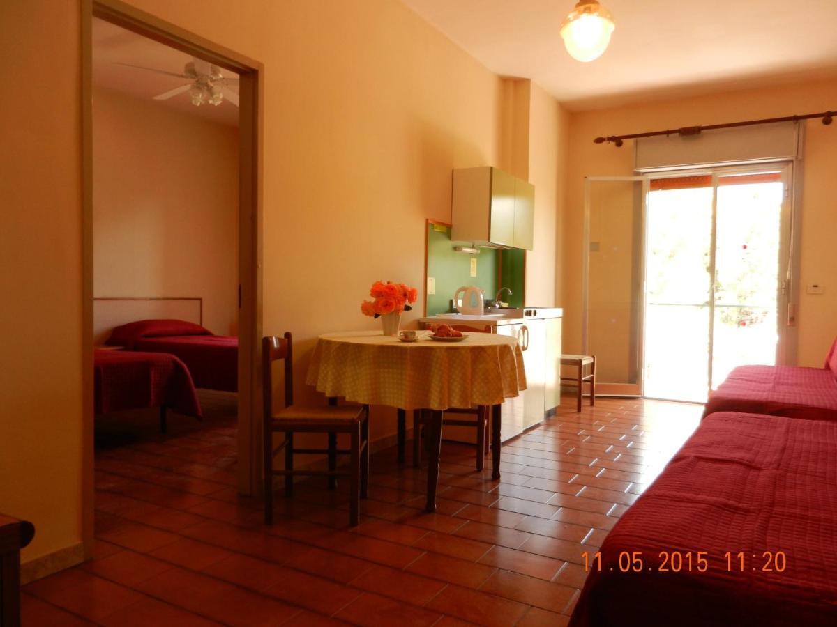 Villa Collina Giardini Naxos Phòng bức ảnh
